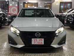 نيسان ألتيما